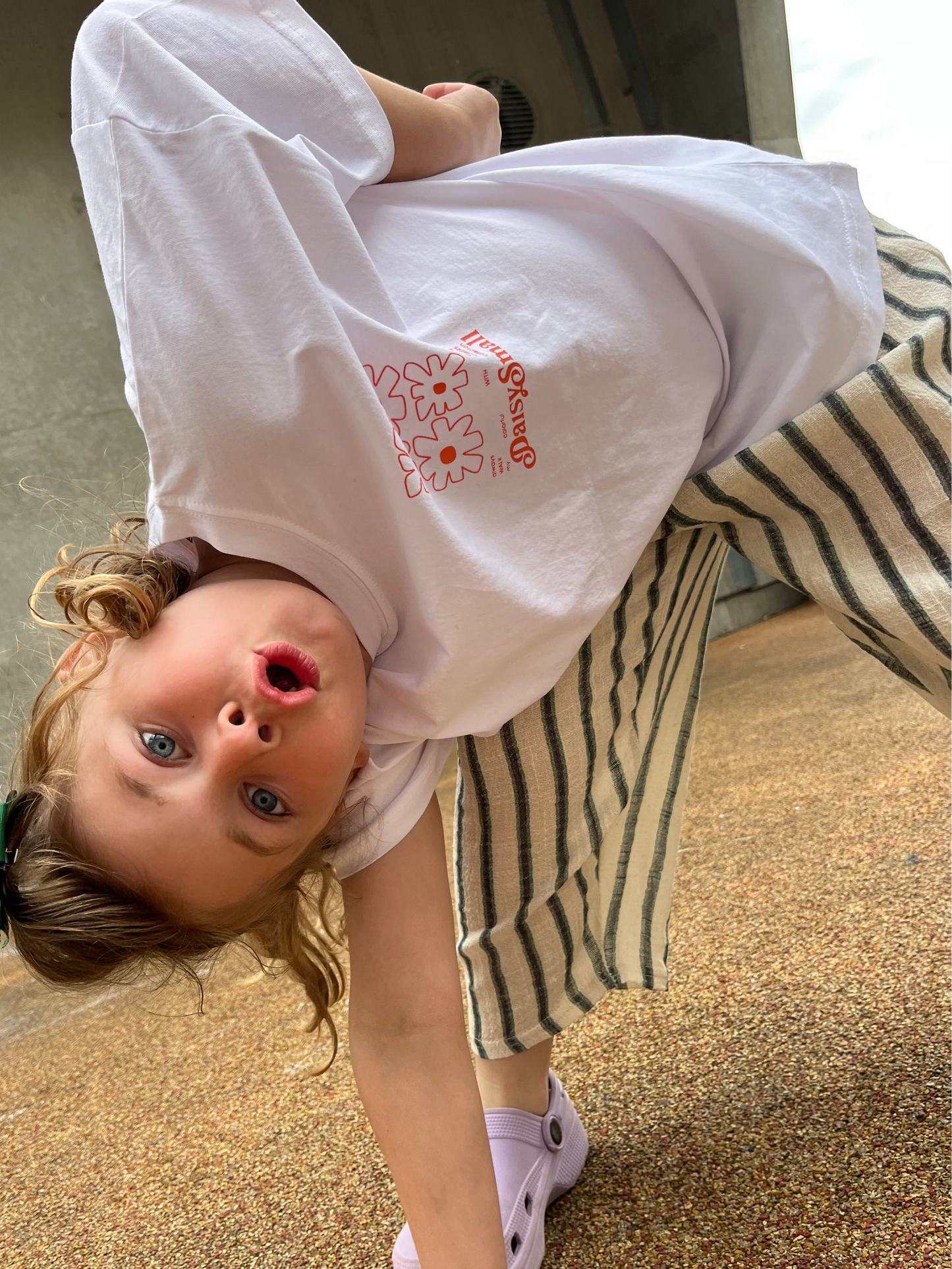 Daisy Tee